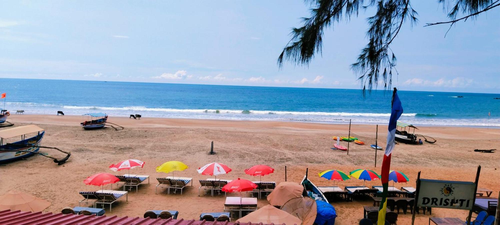 Baywatch Beach Resort Patnem 卡纳科纳 外观 照片